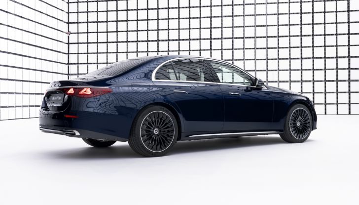 Mercedes Classe E 2024: caratteristiche e motori della nuova generazione - Foto 116 di 124