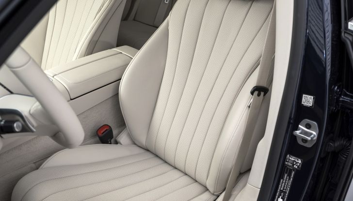 Mercedes Classe E 2024: caratteristiche e motori della nuova generazione - Foto 117 di 124