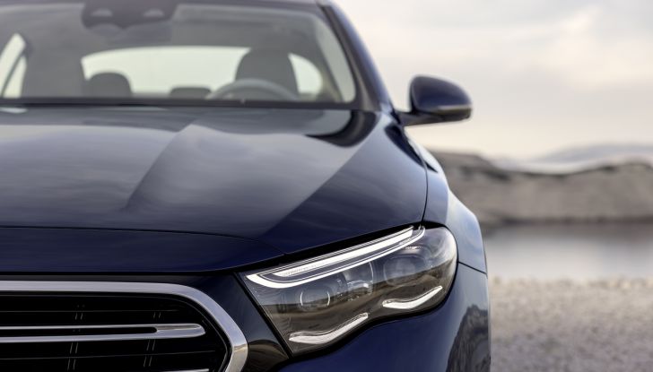 Mercedes Classe E 2024: caratteristiche e motori della nuova generazione - Foto 33 di 124