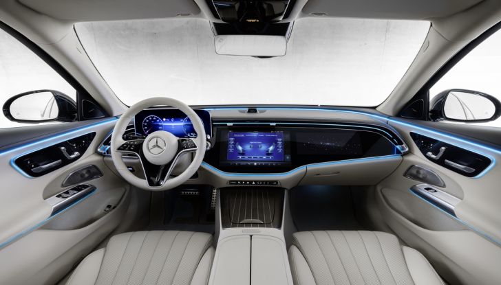 Mercedes Classe E 2024: caratteristiche e motori della nuova generazione - Foto 37 di 124