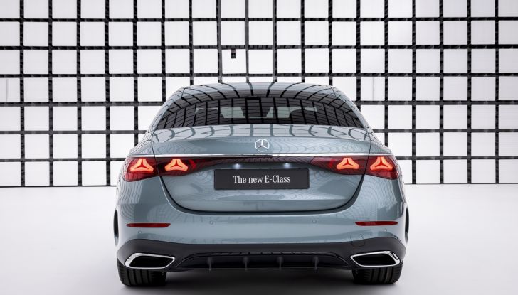Mercedes Classe E 2024: caratteristiche e motori della nuova generazione - Foto 88 di 124