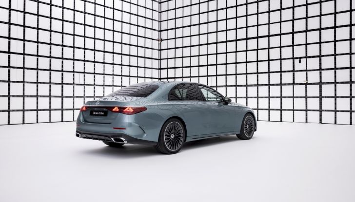 Mercedes Classe E 2024: caratteristiche e motori della nuova generazione - Foto 89 di 124