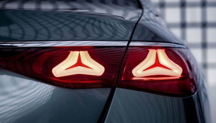 Mercedes Classe E 2024: caratteristiche e motori della nuova generazione - Foto 97 di 124