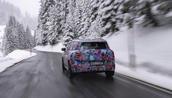 Mini Countryman 2024: prime immagini ufficiali della nuova generazione - Foto 35 di 37