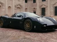 Pagani Utopia: l’hypercar da 864 cavalli si fa ammirare a Mantova