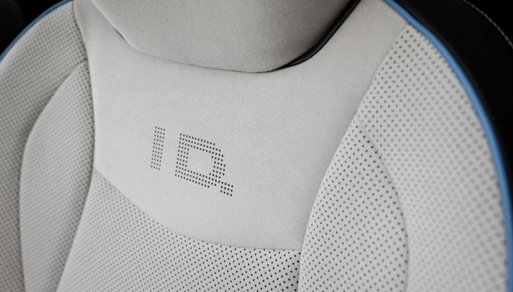 Volkswagen ID.7: prime immagini ufficiali della berlina elettrica - Foto 16 di 46