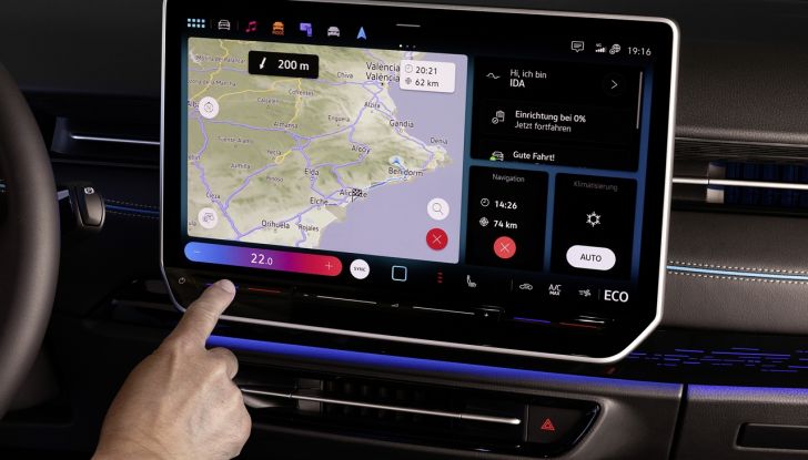 Volkswagen ID.7: prime immagini ufficiali della berlina elettrica - Foto 25 di 46