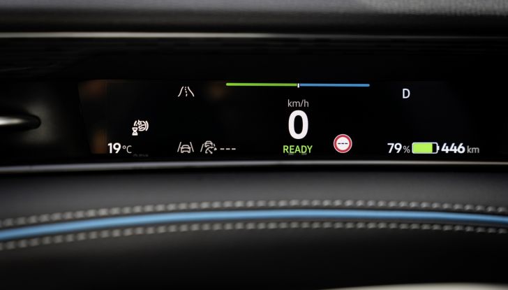 Volkswagen ID.7: ecco la nuova berlina elettrica con 700 km di autonomia - Foto 7 di 132