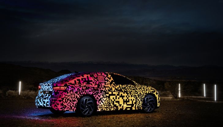 Volkswagen ID.7: ecco la nuova berlina elettrica con 700 km di autonomia - Foto 125 di 132