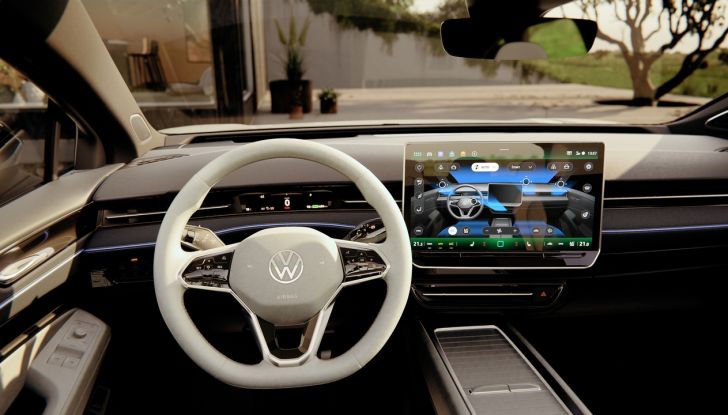 Volkswagen ID.7: ecco la nuova berlina elettrica con 700 km di autonomia - Foto 102 di 132