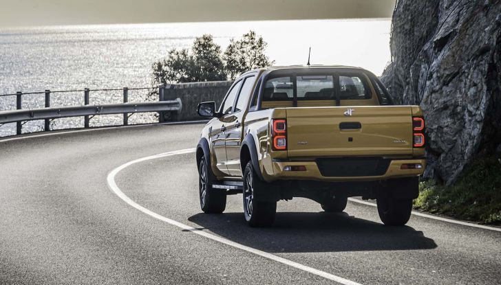 DR PK8: disponibile l’evoluzione del pick-up Evo Cross4 da 32.900 Euro - Foto 2 di 13