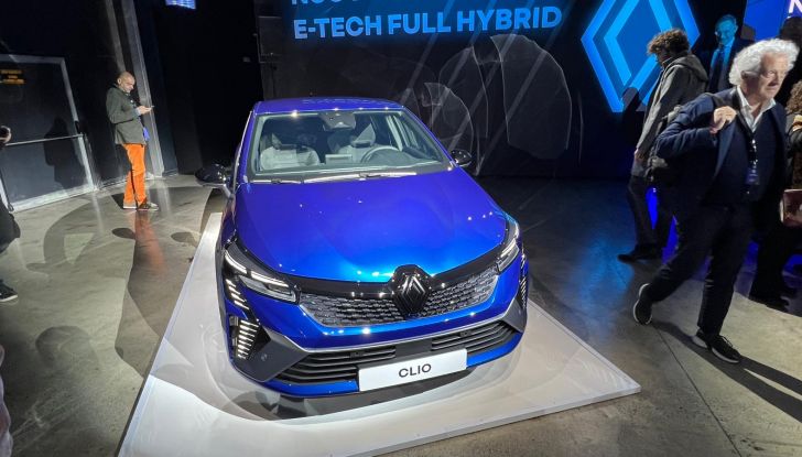 Nuova Renault Clio: si aprono gli ordini in Italia in tre allestimenti - Foto 36 di 37