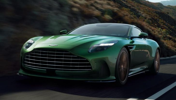 Aston Martin DB12: presentata ufficialmente la nuova sportiva da 680 CV - Foto 29 di 58