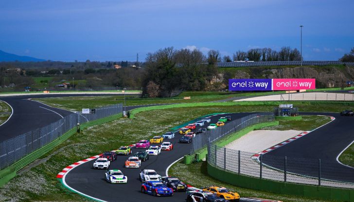 Fit2You è sponsor del campionato MitJet-Italia Racing Series - Foto 3 di 6