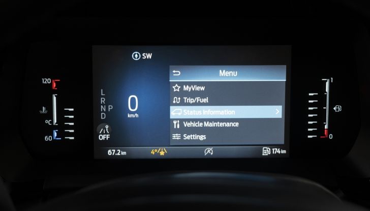 Ford E-Tourneo Courier 2024: debutta il nuovo multi-activity vehicle 100% elettrico - Foto 3 di 36