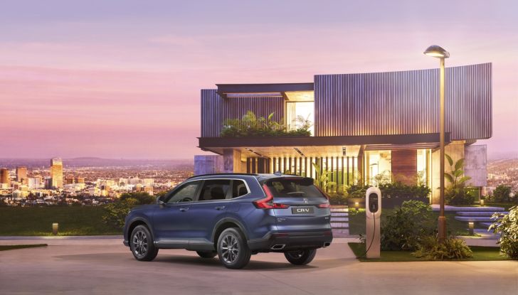 Nuovo Honda CR-V: innovazione, stile e performance eccezionali - Foto 8 di 12