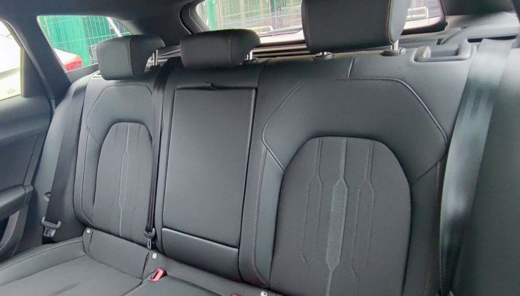 CUPRA Leon, arriva il nuovo motore 1.5 e-HYBRID 272 CV DSG - Foto 11 di 16