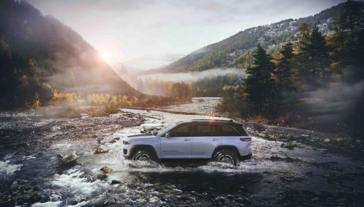 Jeep Grand Cherokee 4xe entra a far parte della flotta della Juventus - Foto 12 di 18