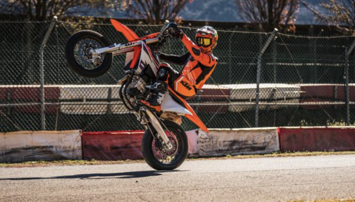 KTM “Tax Free”: promozione con vantaggi fino a 4.000 euro - Foto 4 di 6