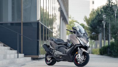Scooter, agosto è il mese giusto per risparmiare: sconti fino a 1.000 euro