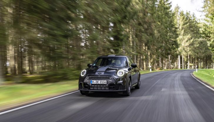 Mini John Cooper Works 1to6 Edition: la sportiva diventa più esclusiva - Foto 56 di 67