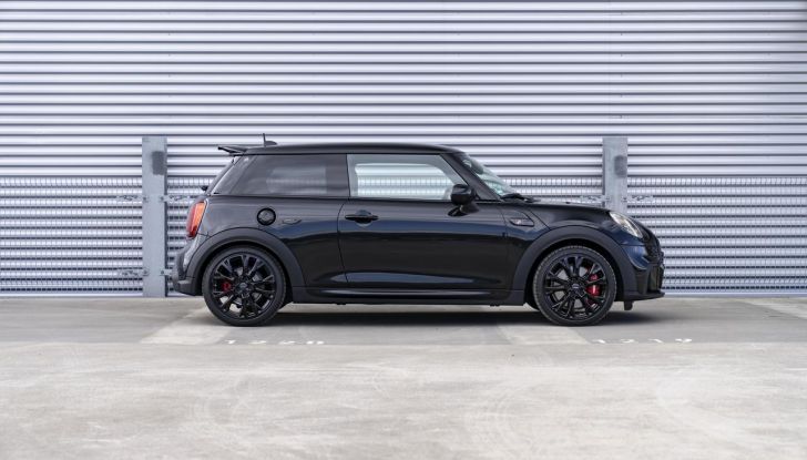 Mini John Cooper Works 1to6 Edition: la sportiva diventa più esclusiva - Foto 24 di 67