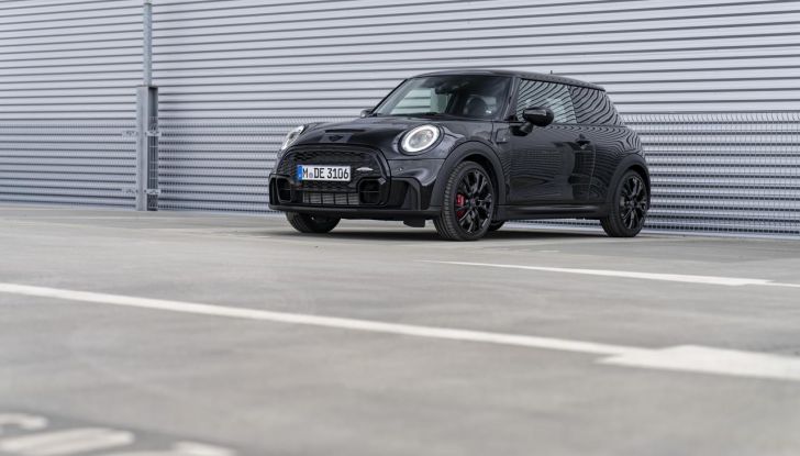 Mini John Cooper Works 1to6 Edition: la sportiva diventa più esclusiva - Foto 3 di 67