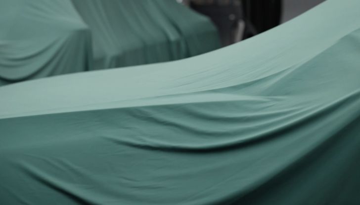 Skoda Superb 2024: la nuova generazione svelata in autunno - Foto 3 di 20