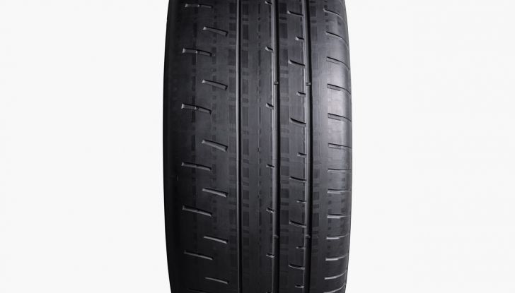 Tesla Model S Plaid Track Package