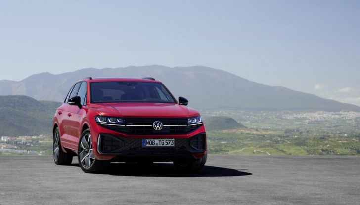 Volkswagen Touareg 2024 restyling: motori, allestimenti, prezzi - Foto 62 di 73