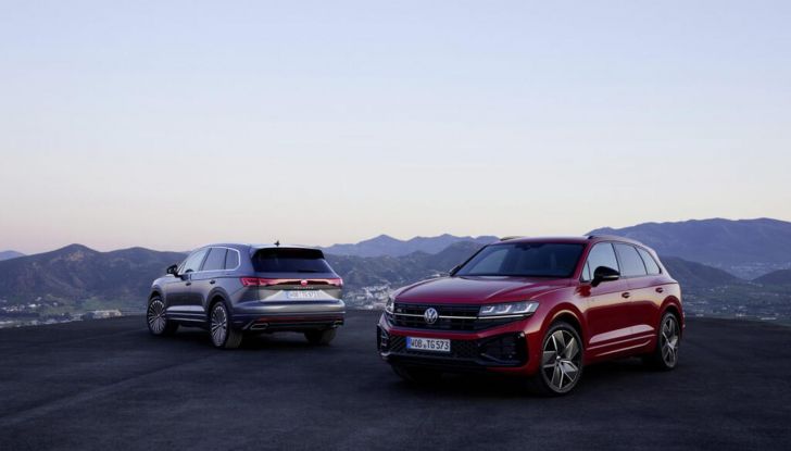 Volkswagen Touareg 2024 restyling: motori, allestimenti, prezzi - Foto 43 di 73