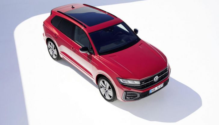 Volkswagen Touareg 2024 restyling: motori, allestimenti, prezzi - Foto 47 di 73
