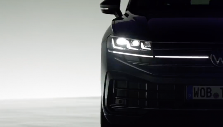 Volkswagen Touareg 2024: caratteristiche della nuova versione restyling - Foto 6 di 8