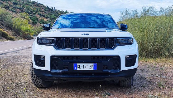 Jeep Grand Cherokee 4xe 2023: prova su strada e consumi del nuovo SUV ibrido - Foto 9 di 24