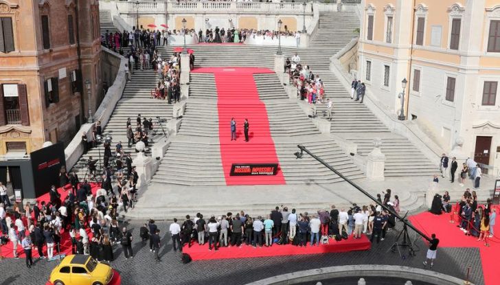 Abarth protagonista nel nuovo film Mission: Impossible – Dead Reckoning Part One - Foto 13 di 14