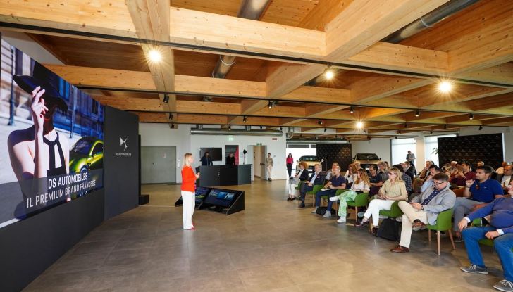 DS Automobiles, ecco la serie esclusiva Esprit De Voyage - Foto 13 di 27