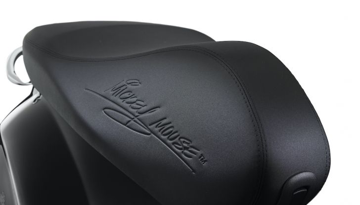 Arriva la Disney Mickey Mouse Edition by Vespa - Foto 4 di 9