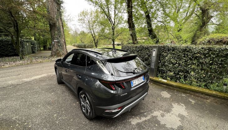Hyundai Tucson Hybrid, provata su strada con soddisfazione! - Foto 11 di 71