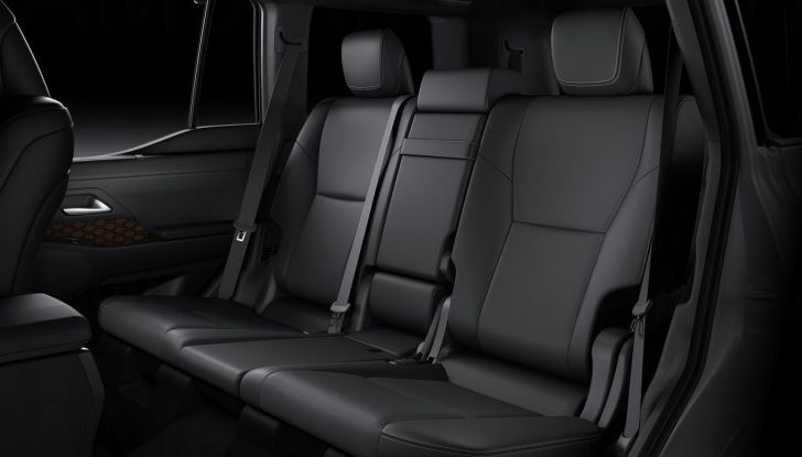 Lexus GX 2024: debutta la nuova generazione del SUV off-road - Foto 17 di 130