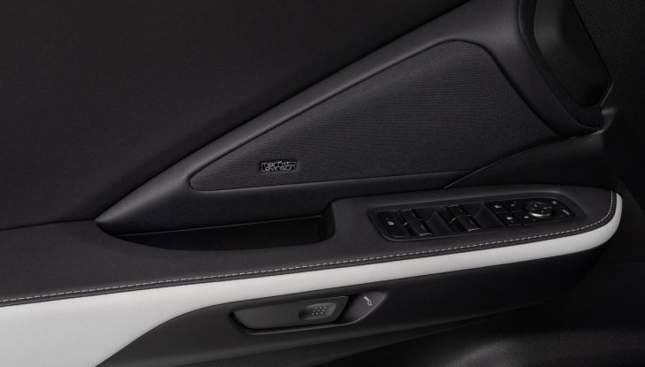 Lexus TX 2024: ufficiale il nuovo crossover di lusso a tre file - Foto 18 di 40