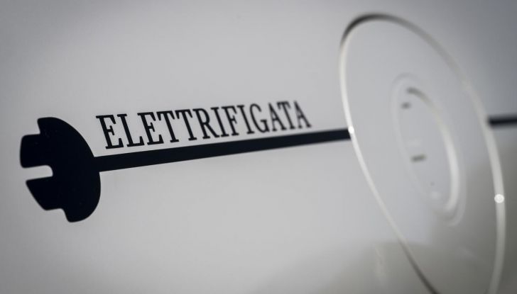 Mini Cooper SE: debutta la nuova versione speciale Elettrifigata - Foto 47 di 61