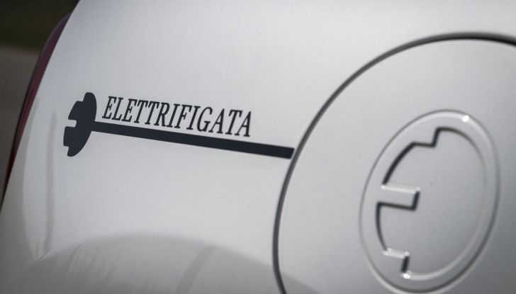 Mini Cooper SE: debutta la nuova versione speciale Elettrifigata - Foto 42 di 61