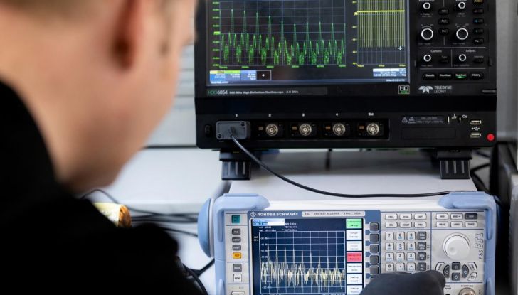 Nyobolt EV: debutta il concept che si ricarica in soli 6 minuti - Foto 12 di 18