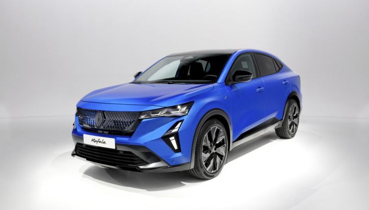 Renault Rafale E-Tech Full Hybrid: prezzi di listino in Italia - Foto 7 di 73