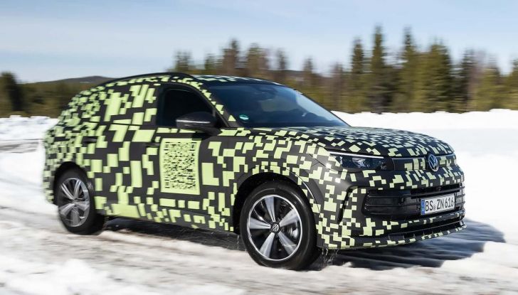 Volkswagen Tiguan 2024: svelati nuovi dettagli sulla terza generazione - Foto 12 di 39