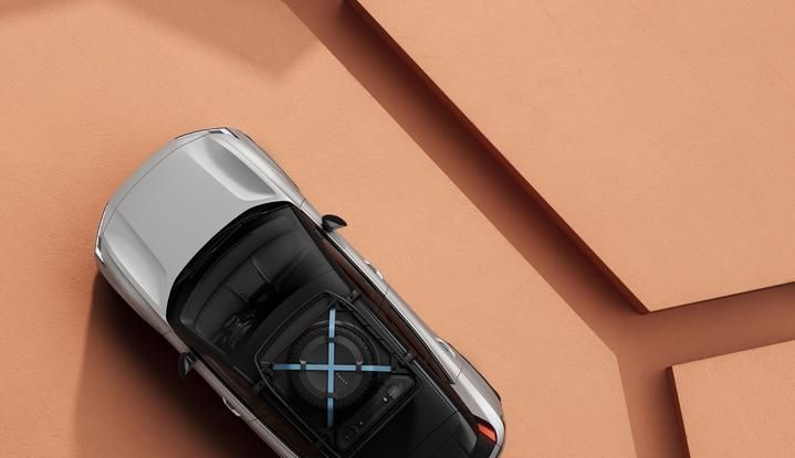 Volvo EX30: allestimenti, caratteristiche tecniche e prestazioni del nuovo SUV compatto elettrico - Foto 85 di 85