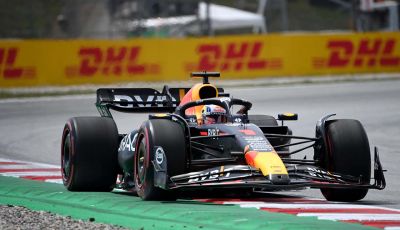F1 2023, GP Spagna: Verstappen indomabile, doppio podio Mercedes