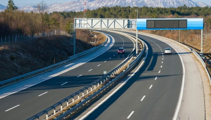 Vignetta Slovenia: dove comprarla, quanto costa e validità - Foto 3 di 6