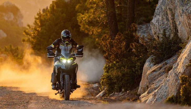 Benelli: arrivano le nuove TRK 702 e 702X - Foto 6 di 12