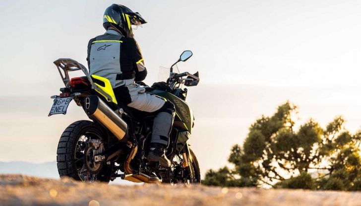 Benelli: arrivano le nuove TRK 702 e 702X - Foto 9 di 12